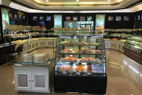 Looe Bakery photo 1