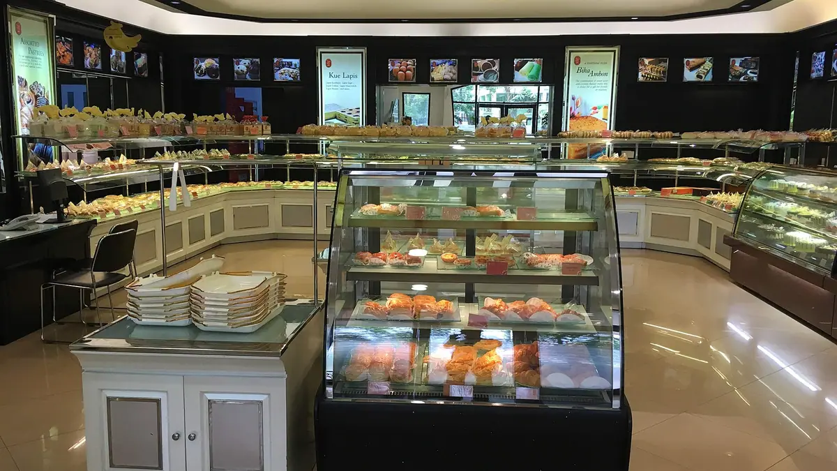 Looe Bakery – bakery in Looe town centre